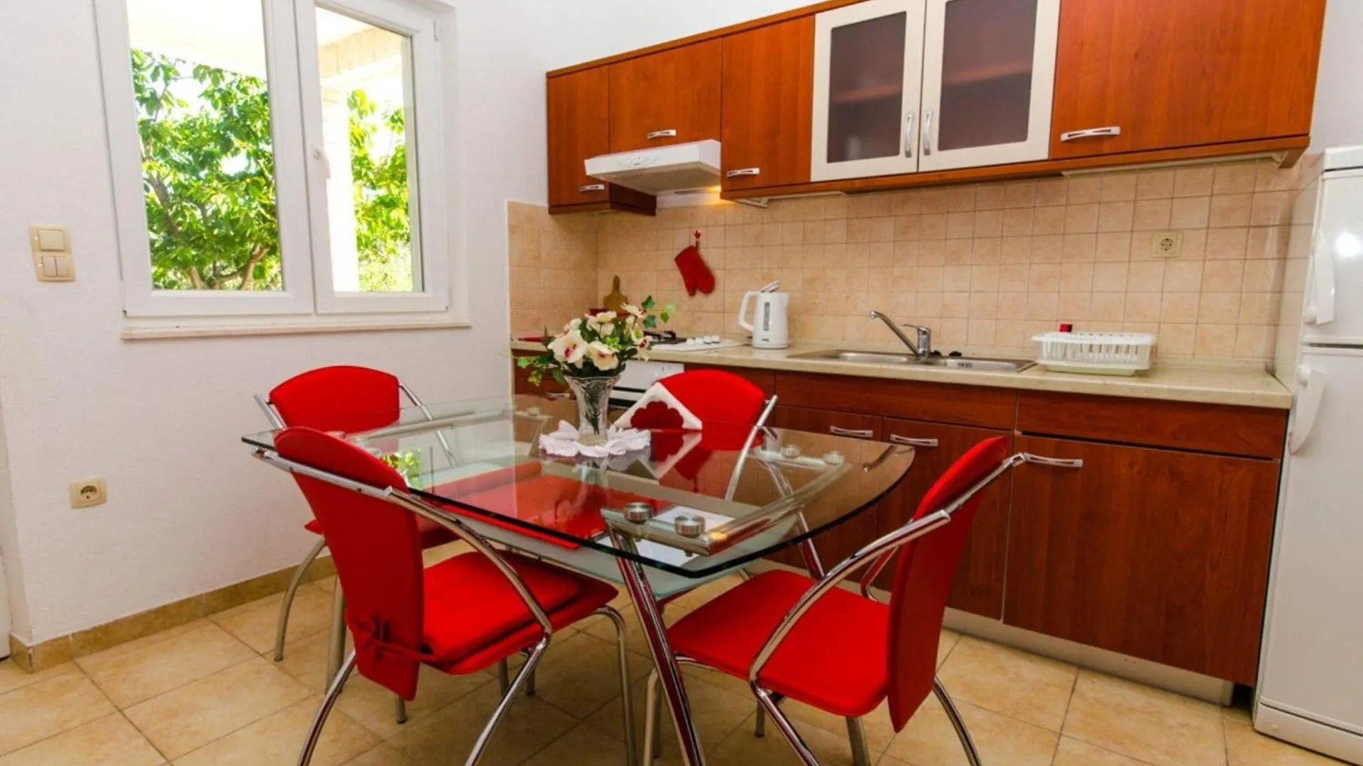 Apartments Ivana Tr -Two Bedroom Apartment With Terrace A1 Traù 0*,